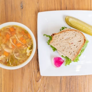 1/2 Sandwich & Soup